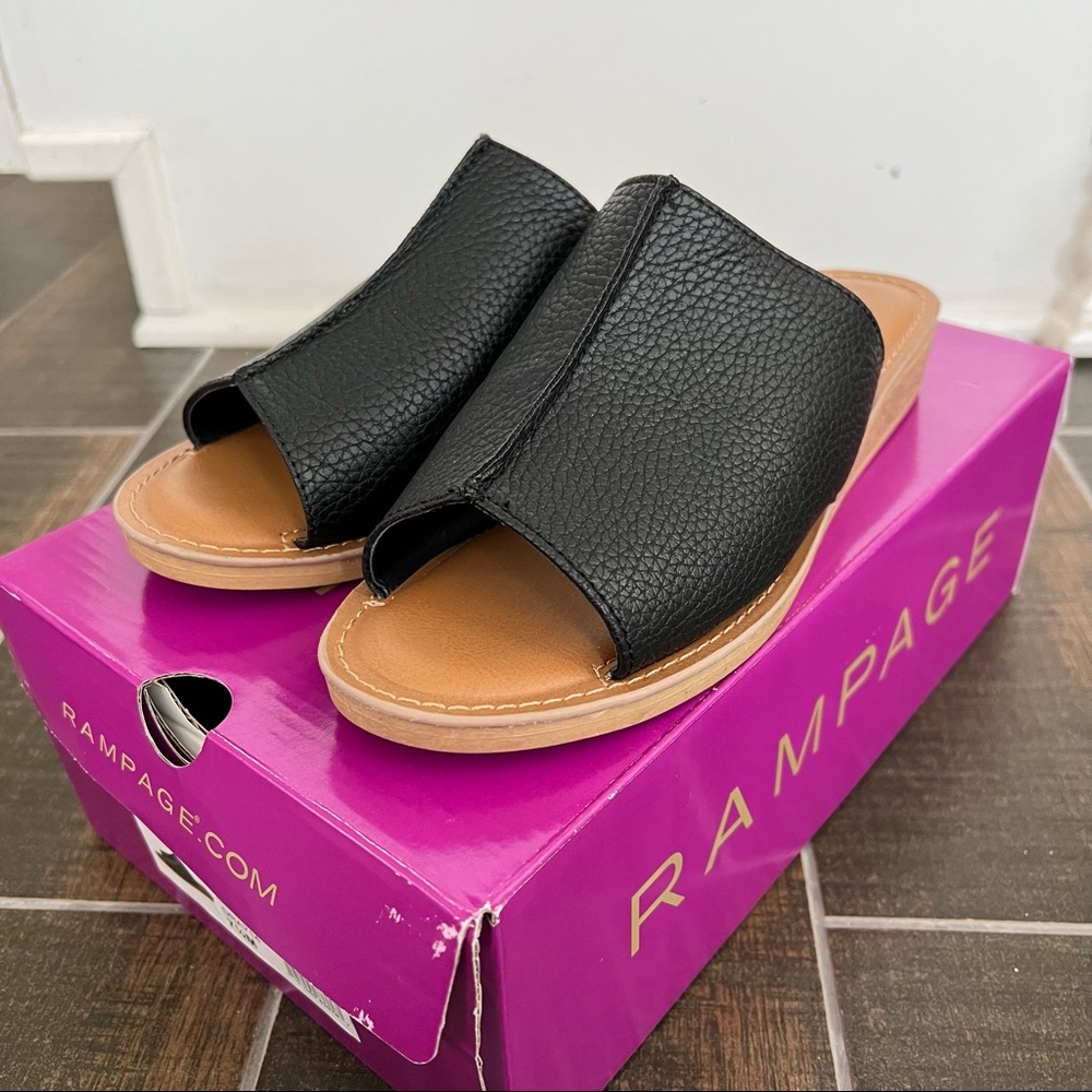 NWT Rampage Black Leather Sandals